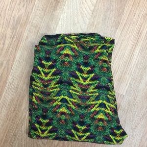 NWOT OS Lularoe Leggings